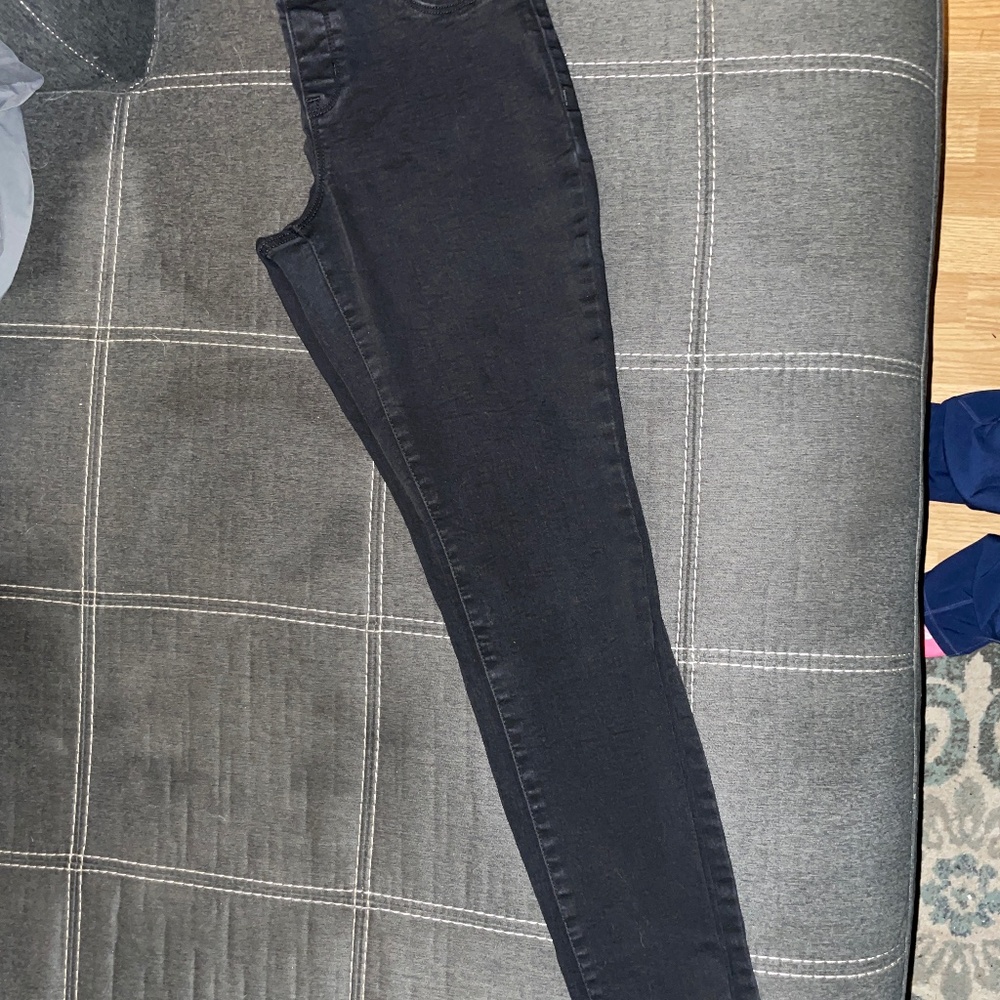 Nine West Pull on Skinny pants